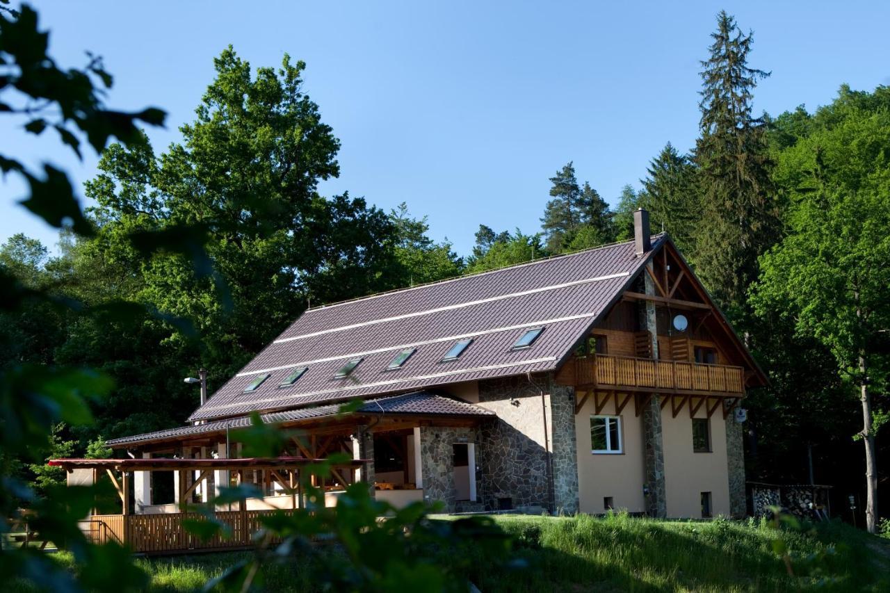 Pod Bresteckou Skalou Břestek 外观 照片