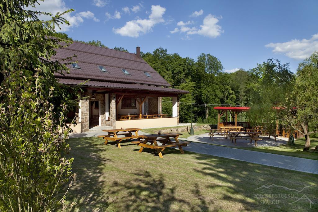 Pod Bresteckou Skalou Břestek 外观 照片